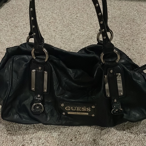 Guess Purse - Picture 3 of 3